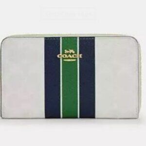 Medium Id Zip Wallet In Signature Canvas